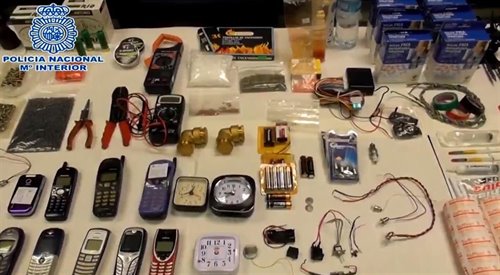 objetos confiscados al presunto terrorista en madrid